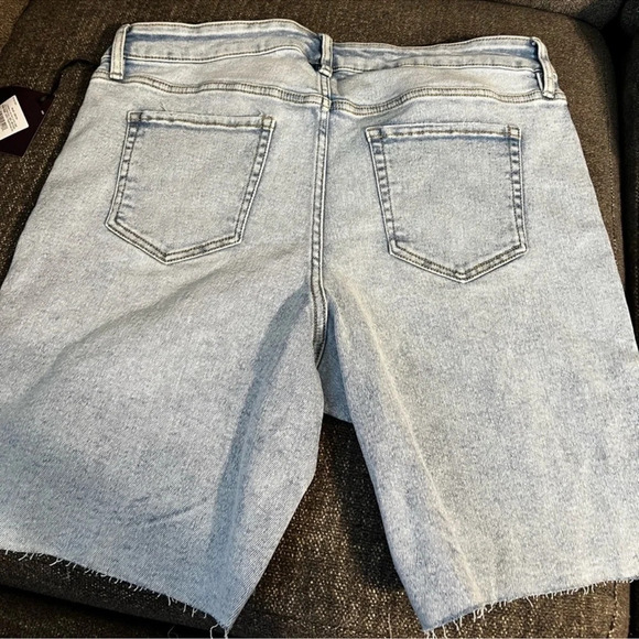 NWT Ava & Viv High Rise Jean Shorts - Picture 3 of 6
